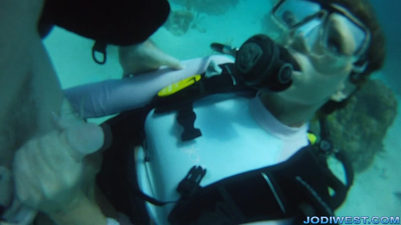 Scuba Diving Porno Movie 54